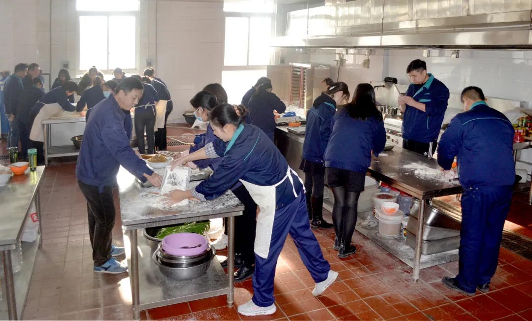 常州沖床送料機廠包餃子